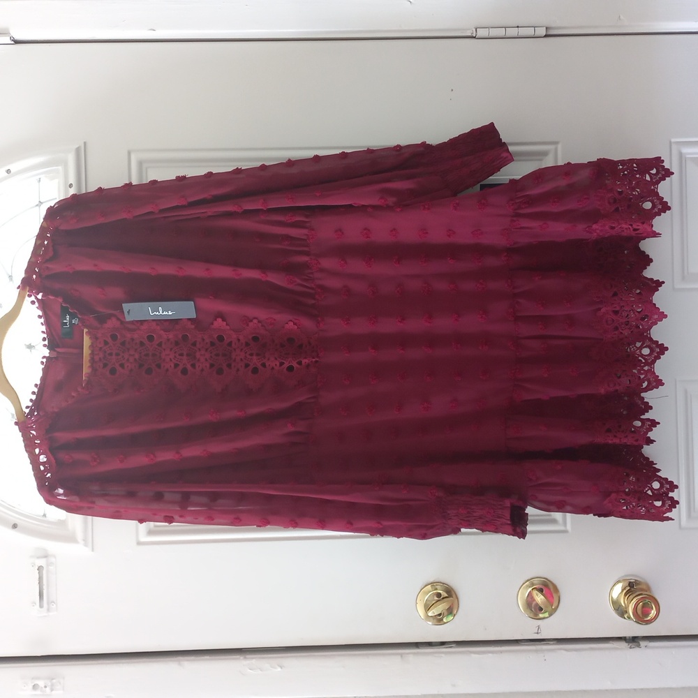 LULUS.  NWT - Picture 5 of 5